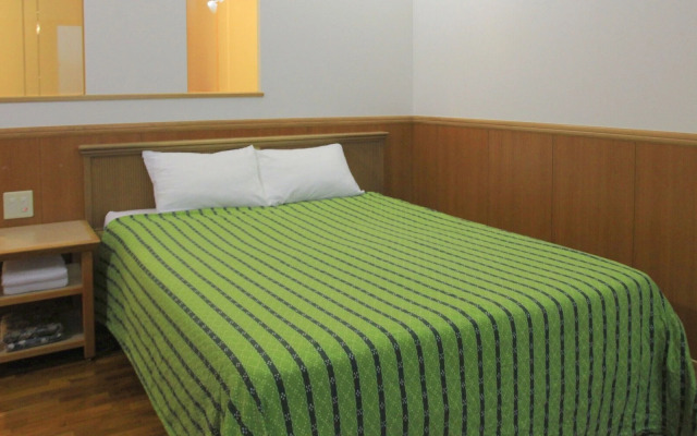Hotel Bin