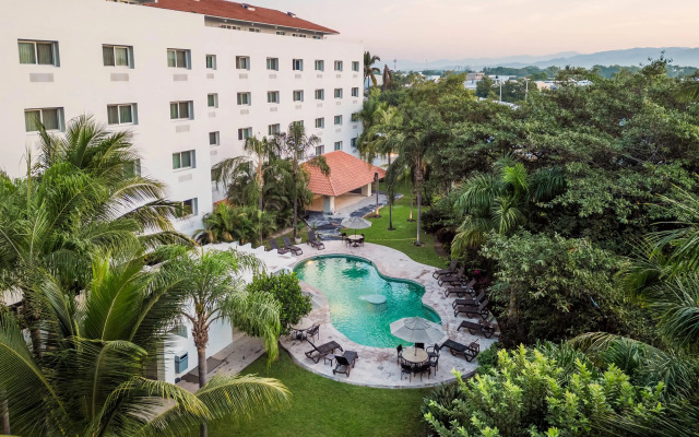 Comfort Inn Puerto Vallarta Golfside & Marina