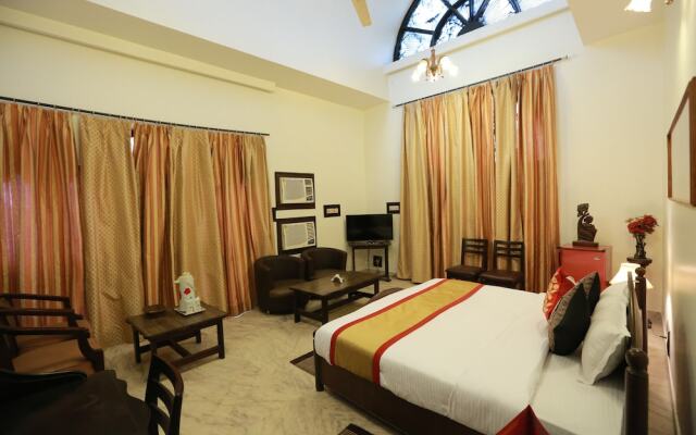 OYO 8844 Meadows Inn