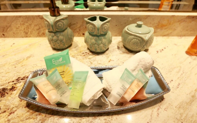 Villa at Pleasant Lake