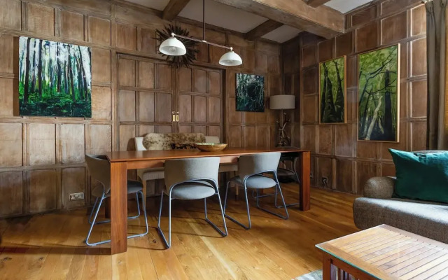 Cockspur Street by Onefinestay
