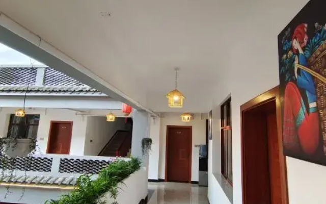 Puzhehei June Qinghe B & B