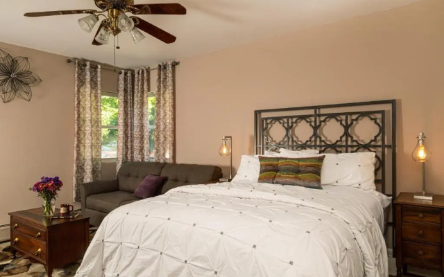 Rosemont Inn Bed & Breakfast