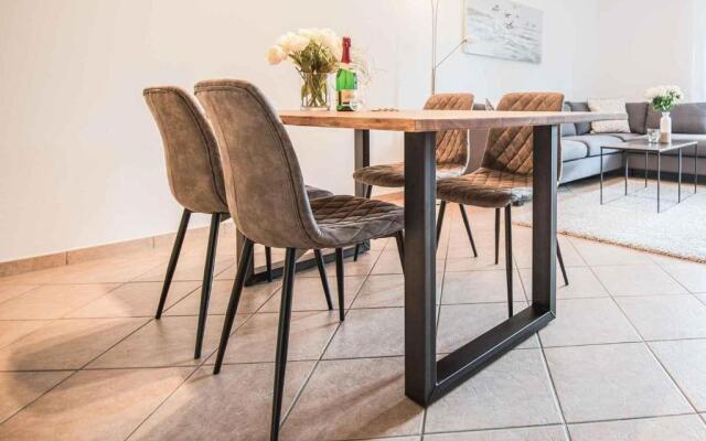 Ferienwohnung-9-mit-Terrasse-Garten-Landhaus-Hubertus-Duhnen