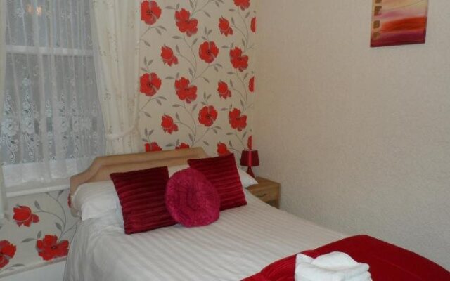 Lyric Hotel