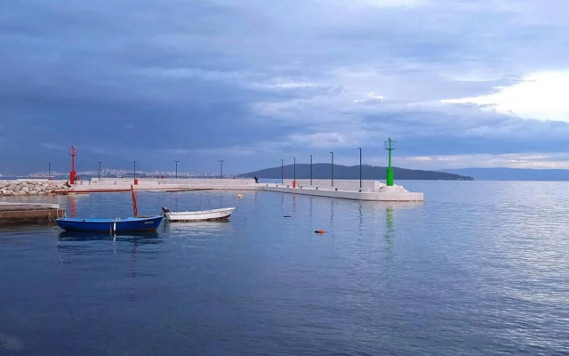 Kuca za Odmor u Kastelima s Pogledom na More