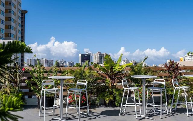 Santurcia Hostel - Adults Only