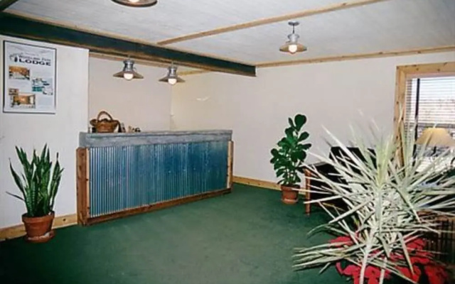 Eagle Fire Lodge & Cabins