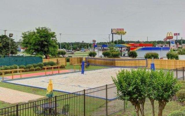 Quality Inn Richmond Hill - Savannah I-95
