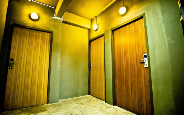 Sleep cafe hostel