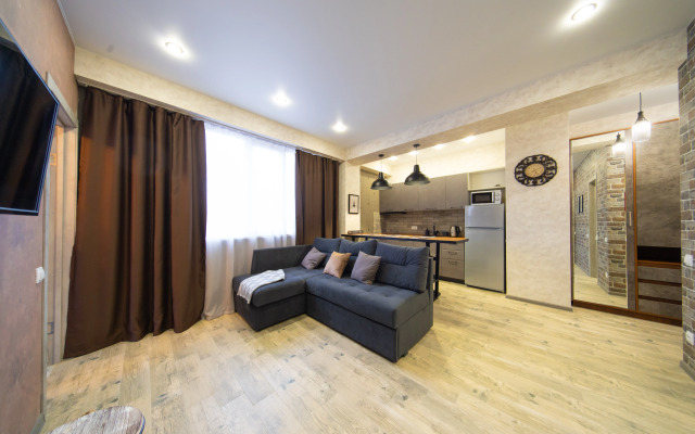 Море апартаментов на Станиславского 1А