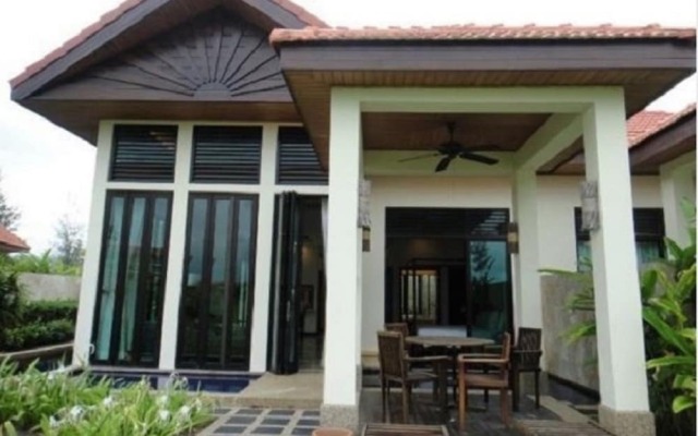 Nexus Residence - Beach Villa 360