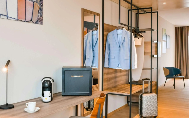 Mercure Geneva Airport