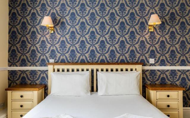 The George Hotel, Amesbury, Wiltshire