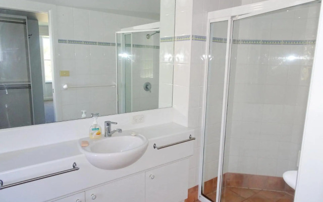 Ocean Shores Apartment 15