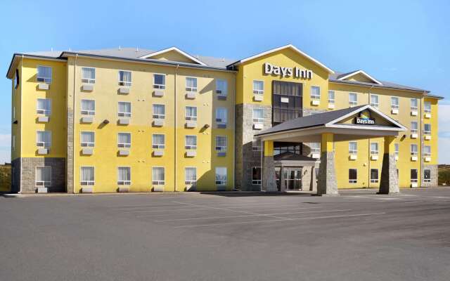 Days Inn by Wyndham Grande Prairie