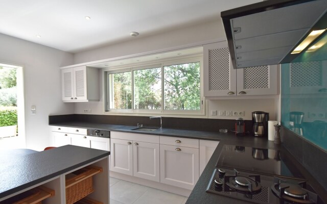 Attractive Holiday Home in Vézénobres With Swimming Pool