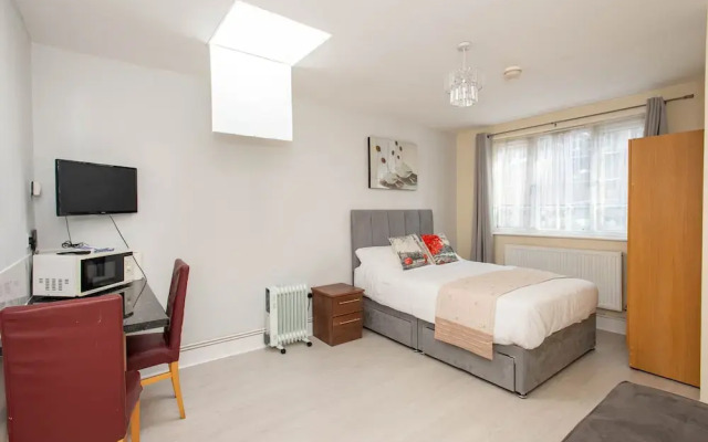 Newly Refurbished Studio, 20 Mins to London Bridge