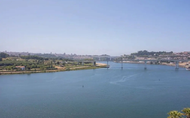 Liiiving in Porto - Douro Riverside Apartment