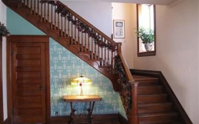 The Bissing House