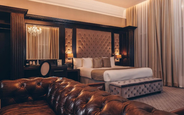 County Hotel & County Aparthotel Newcastle