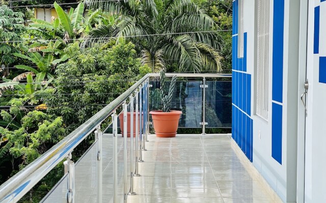 Edma Aparta Hotel