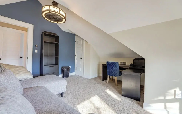 Charming Cincinnati Home w/ Spacious Deck!