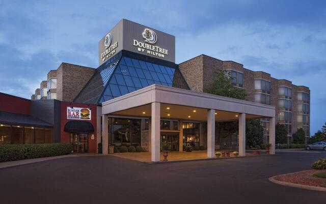 DoubleTree by Hilton Hotel Johnson City