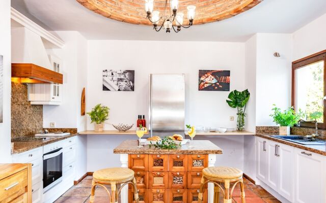 OleHolidays Villa Mediterranea Urbanizacion Sierra Blanca