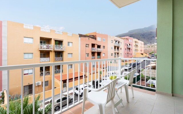 HomeLike Charming Apartment Candelaria, Wifi & Pool