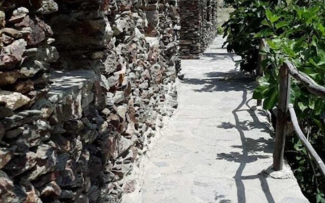 Refugio Arrabales de la Alpujarra - Hostel