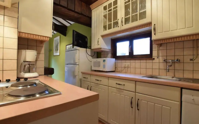 Detached Chalet in Lovely Hiking Region