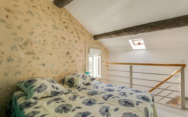 Comfortable Holiday Home in Montouliers near Bize Minervois