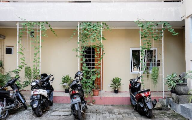RedDoorz near Kebun Raya Bogor 2