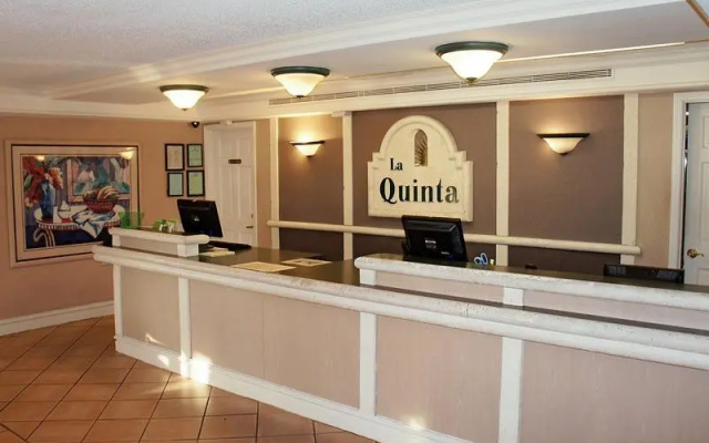 La Quinta Inn Huntsville Space Center