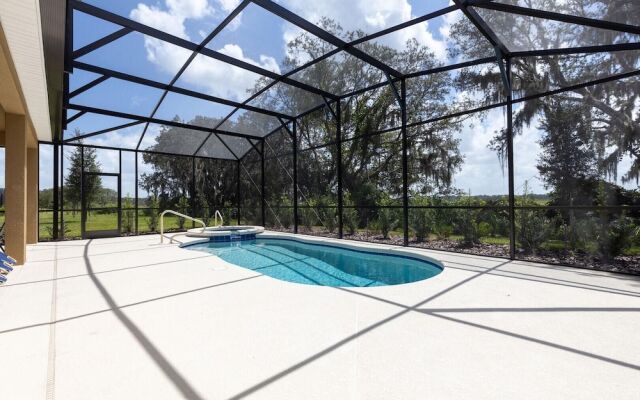 8032osc-solterra Resort