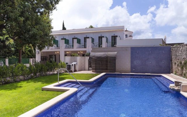Ad Hoc Vitae Retreats & Health - Adults Only