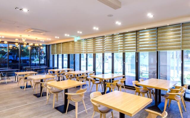Shin Shin Hotel Cheonjiyeon