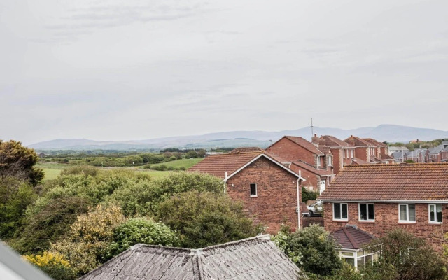 Keld Green House