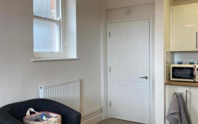 Victorian Police Station - flexible suite, self contained