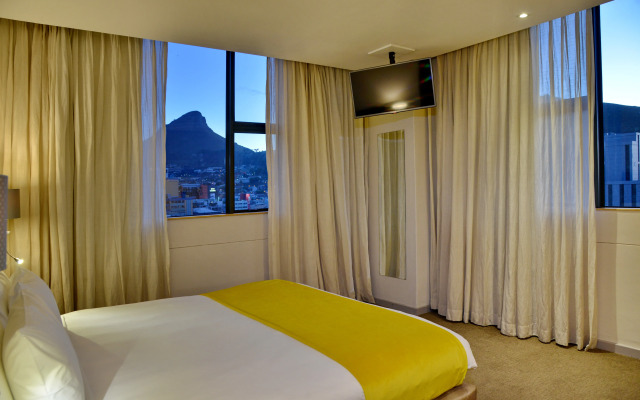 Cresta Grande Cape Town