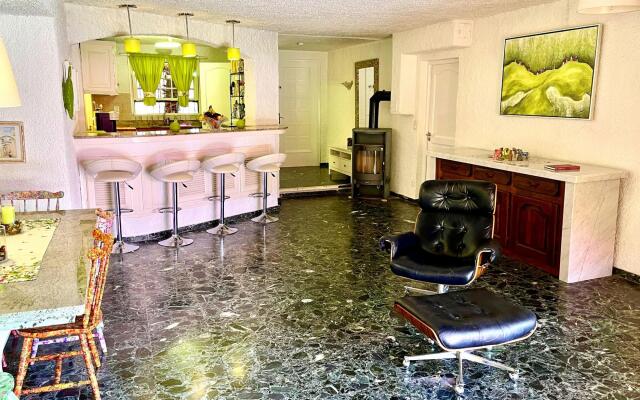 Majestic Villa in Lecci With Garden