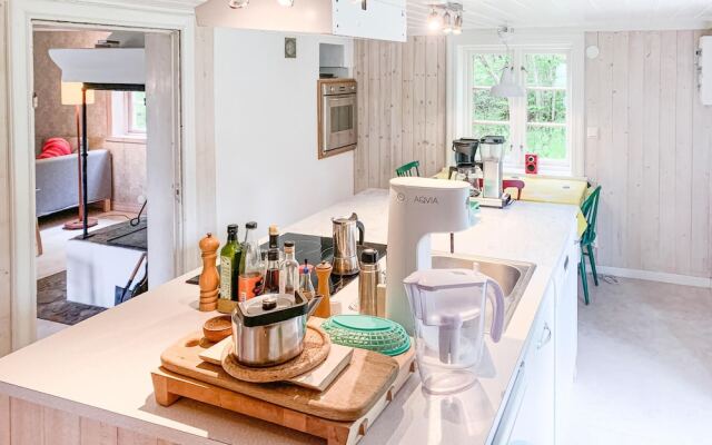 Nice Home in Grisslehamn With Sauna and 3 Bedrooms