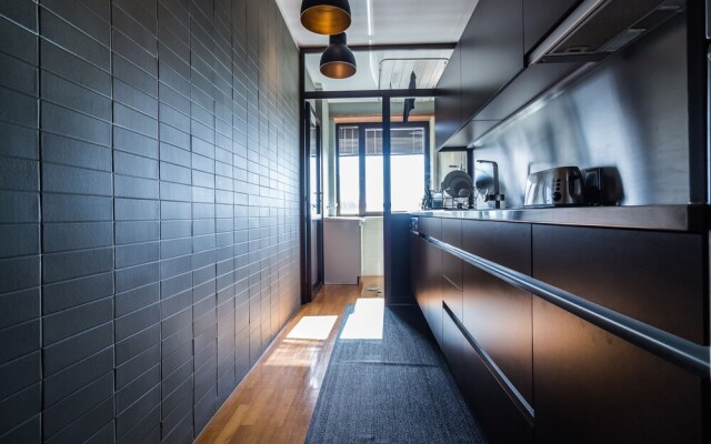 DAHome - Collector's Luxurious Apartment