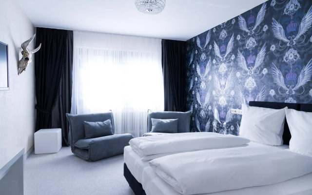 Hotel Hellers Twenty Four 1