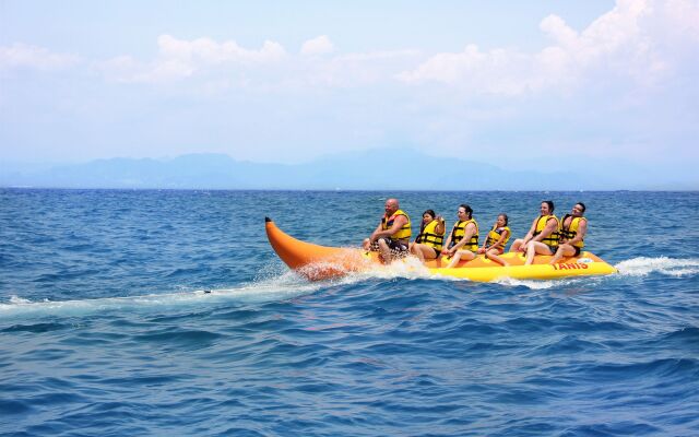 The Tanis Beach Resort Nusa Lembongan