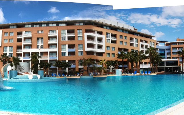 Neptuno Apartments