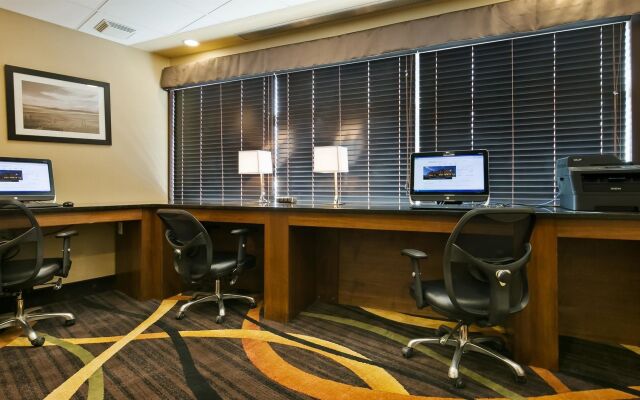 Best Western Plus Fox Creek