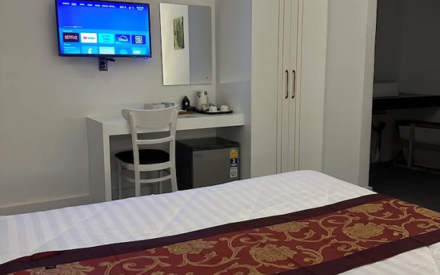Aure Residence Hotel
