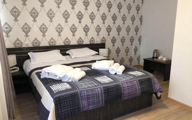 Wander Kazbegi Hotel